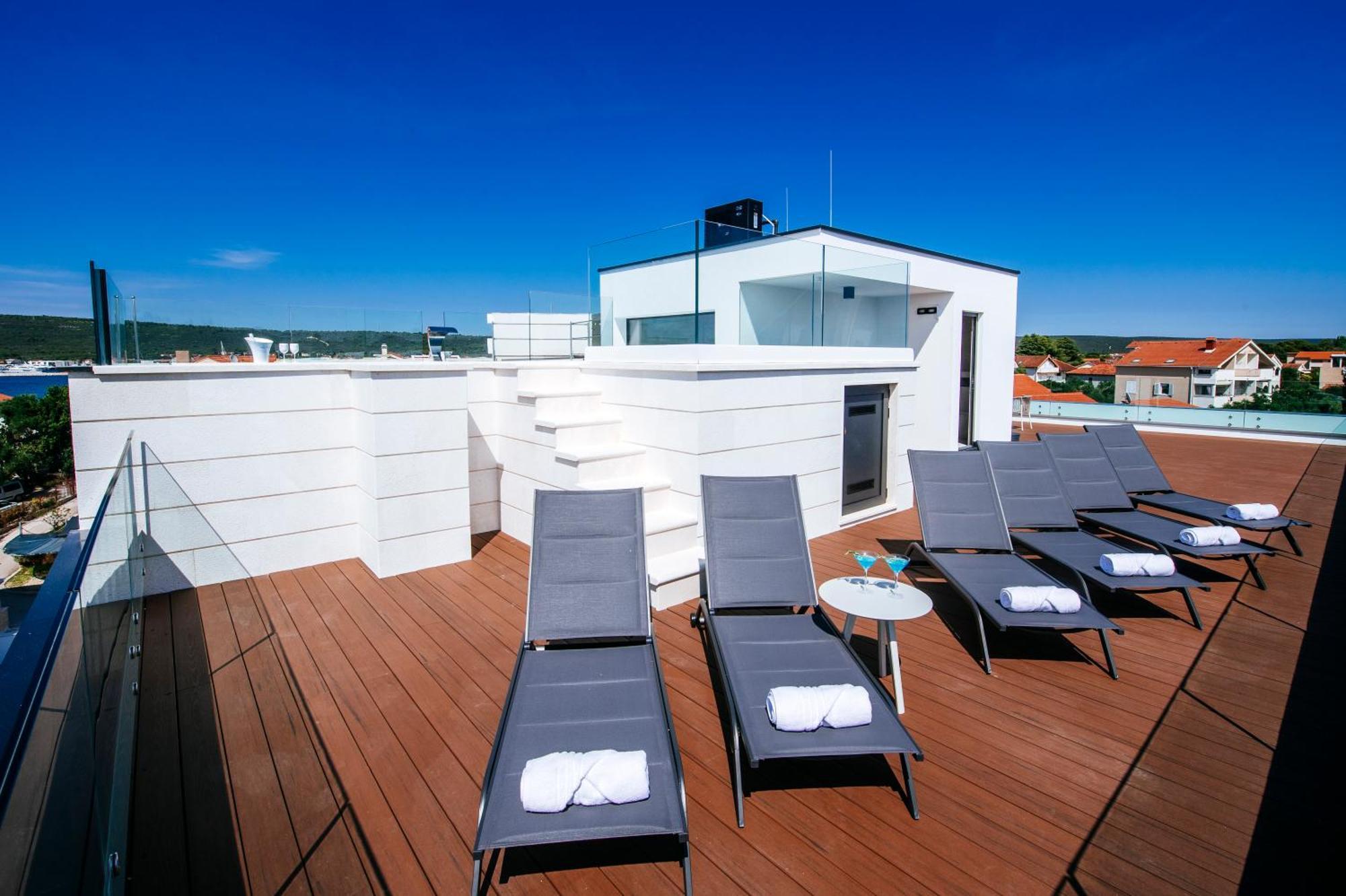 Crystal Holiday Residence II Sukošan Eksteriør bilde
